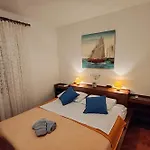 招待所 And With Parking Space Banjol, Rab - 24964 拉布